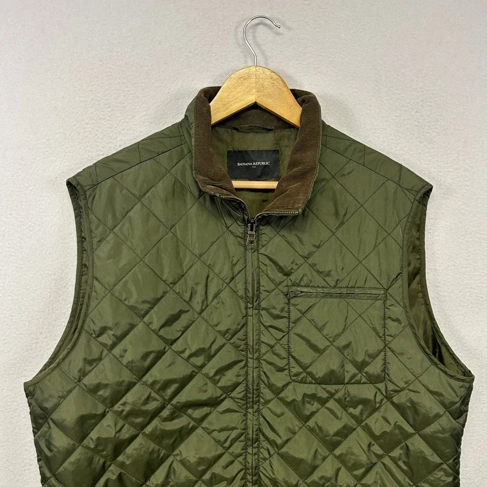 Banana Republic Gorpcore Equestrian Mens L Olive Green Quilted Corduroy Vest